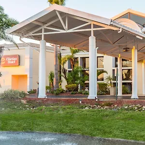 Clarion International Airport Hotel